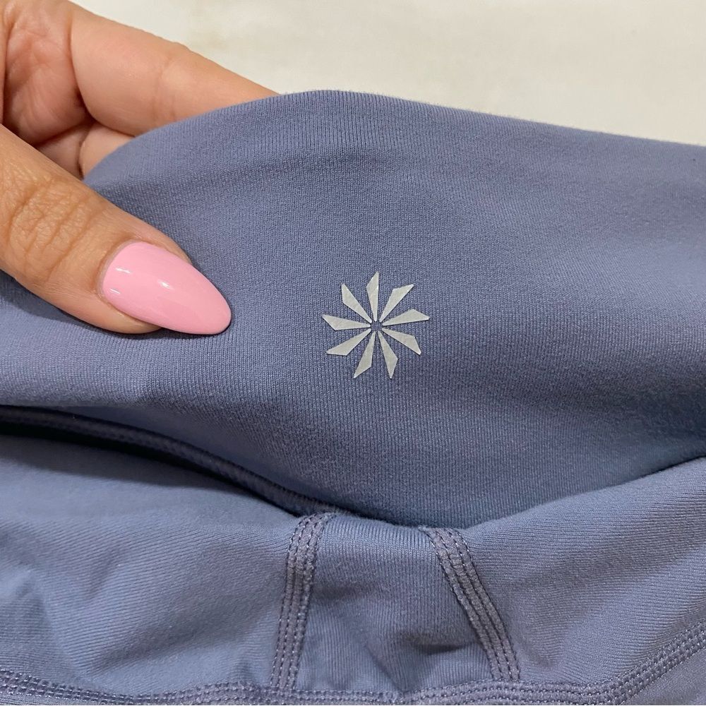 Athleta wide leg cropped leggings size medium grayish blue - Picture 4 of 4